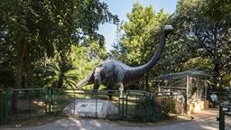 Парк динозавров и ископаемых Индрода 