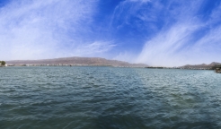 アナ・サガール湖