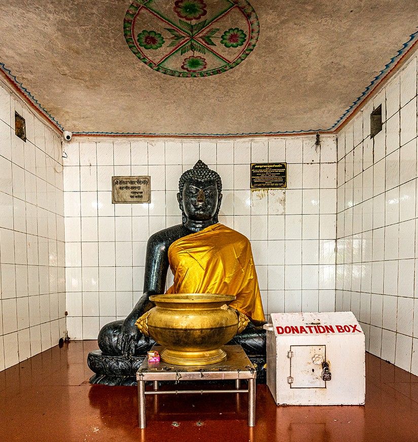 1-black-buddha-temple-nalanda-bihar-attr-homepag