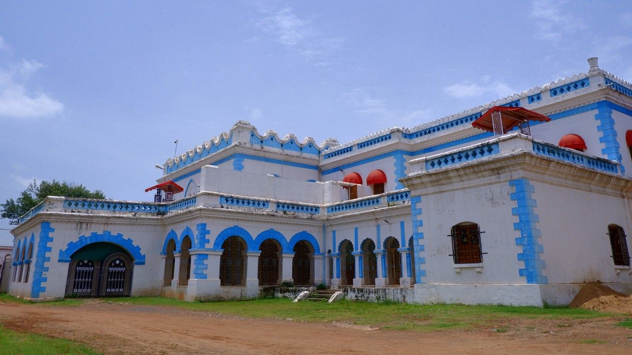 bastar-palace-jagdalpur-chhattisgarh-1-attr-hero