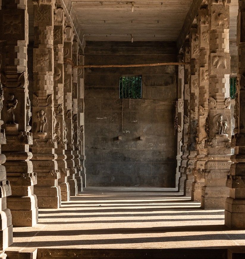 A pillared hall in an ancient Hindu temple in the town of Kumbakonam in Tamil Nadu.