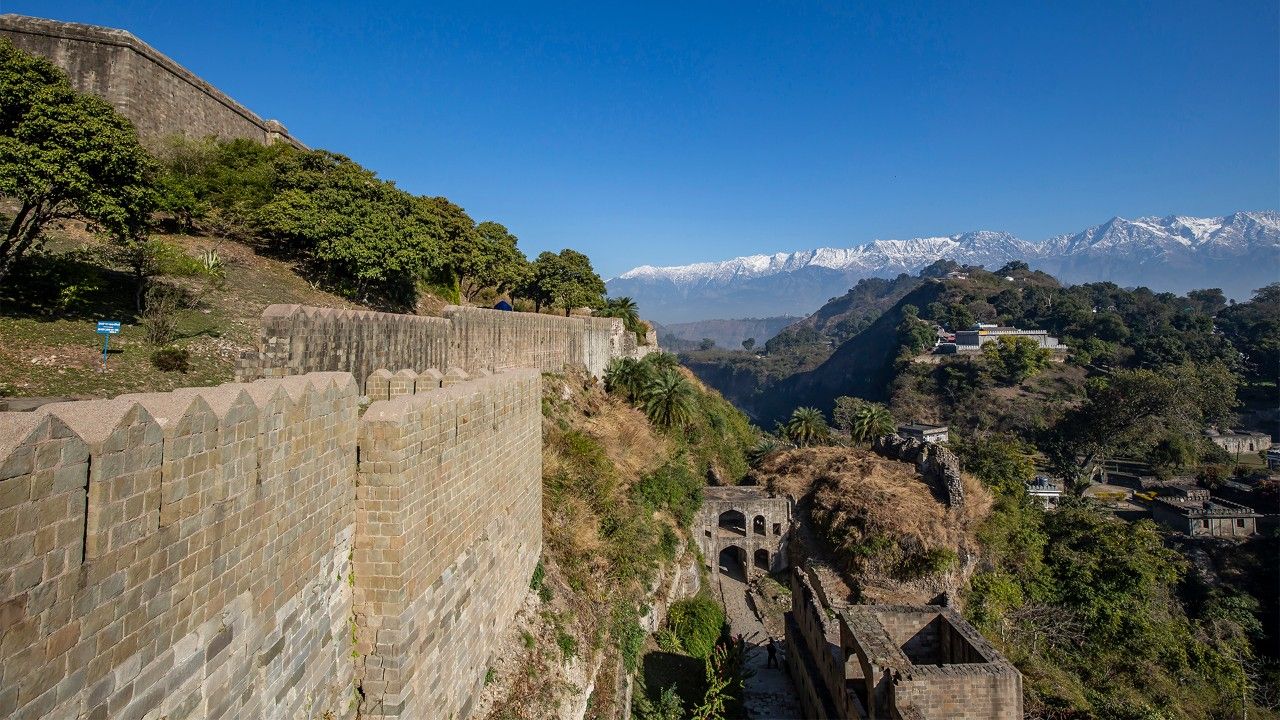 kangra-fort-dahuladhar-view-from-the-fort-dharmshala-himachal-predesh-2-city-hero