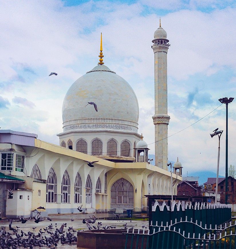 1-hazratbal-mosque-srinagar-j_k-attr-homepag
