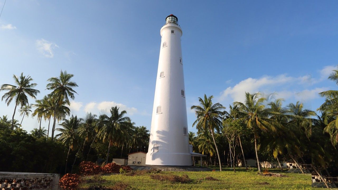 2-lighthouse-kavaratti-lakshwadeep-attr-hero