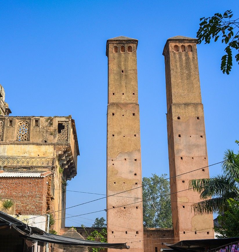 sawan-bhado-pillars