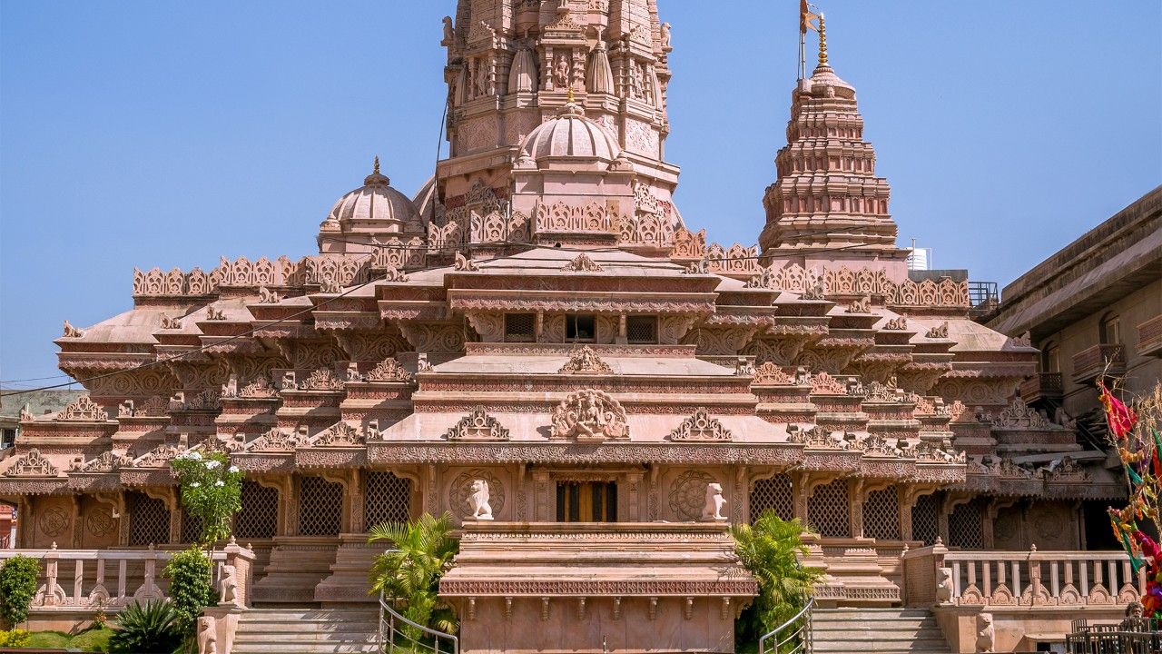 1-ambadevi-temple-amravati-maharashtra-attr-hero