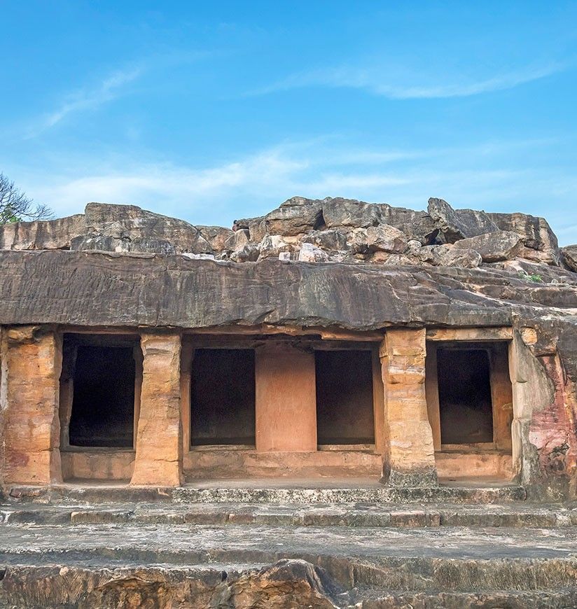 khandagiri-and-udayagiri-caves-featured