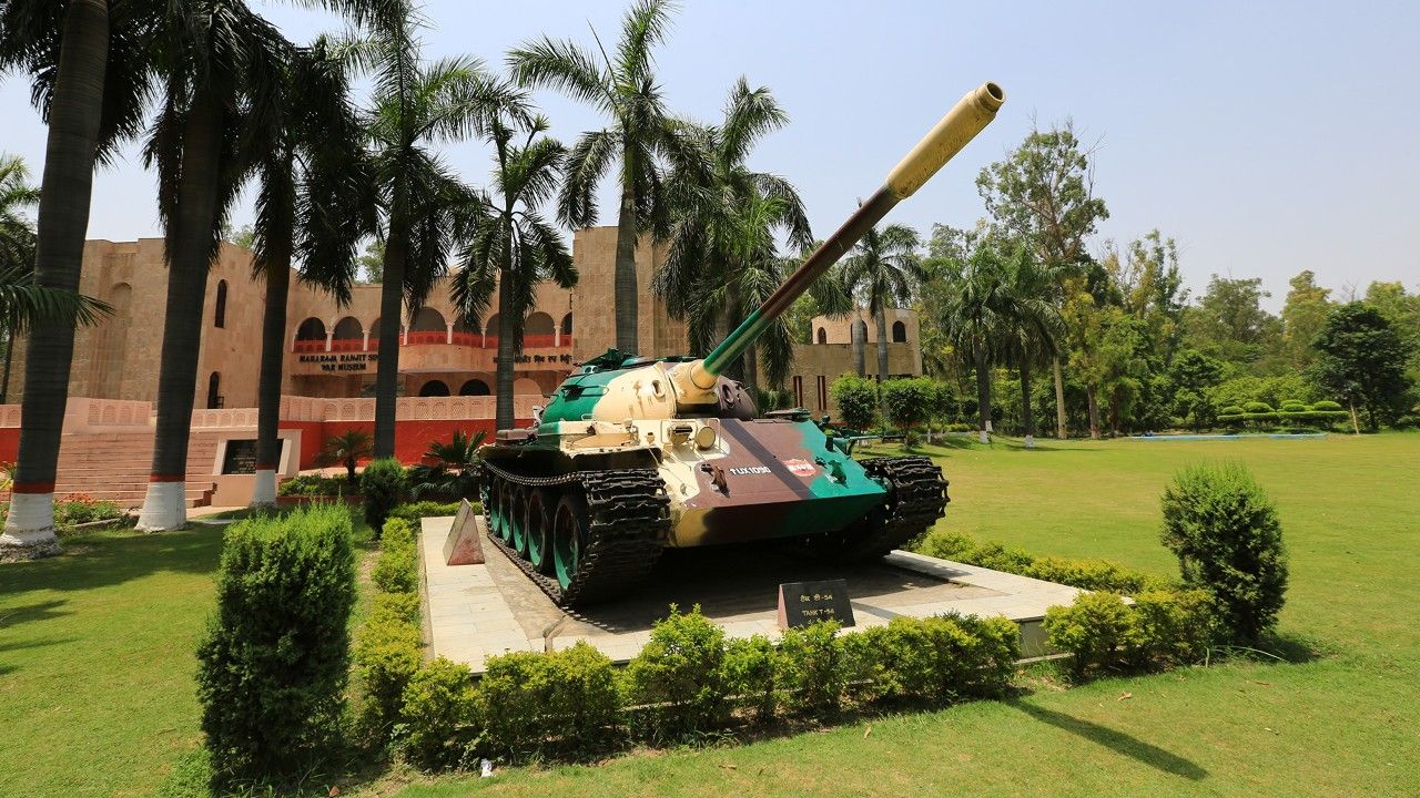 1-mahraja-ranjit-singh-war-museum-ludhiana-punjab-city-hero