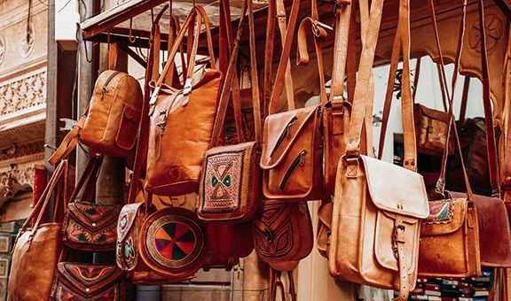 leather-bags-in-jaisalmer-blog-sho-exp-cit-pop