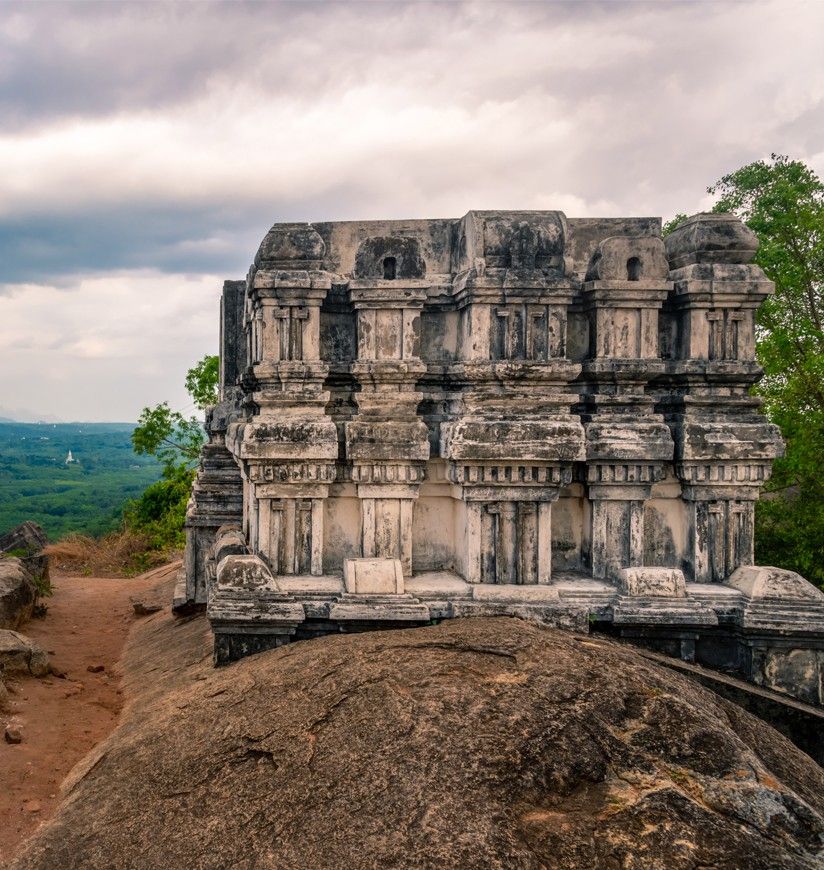 chitharal-jain-monuments