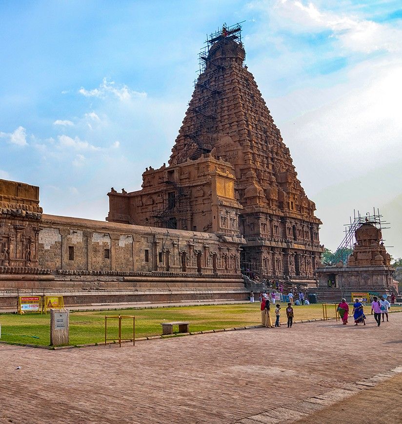 1-brihadeeswarar-temple-thanjavur-tamil-nadu-attr-homepag