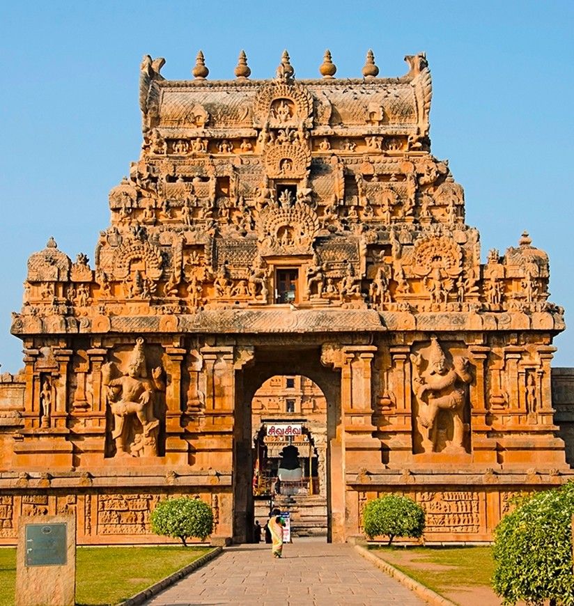 brihadeeswarar-temple
