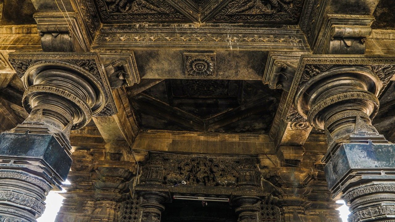 thousand-pillar-temple-warangal-telangana-2-attr-hero