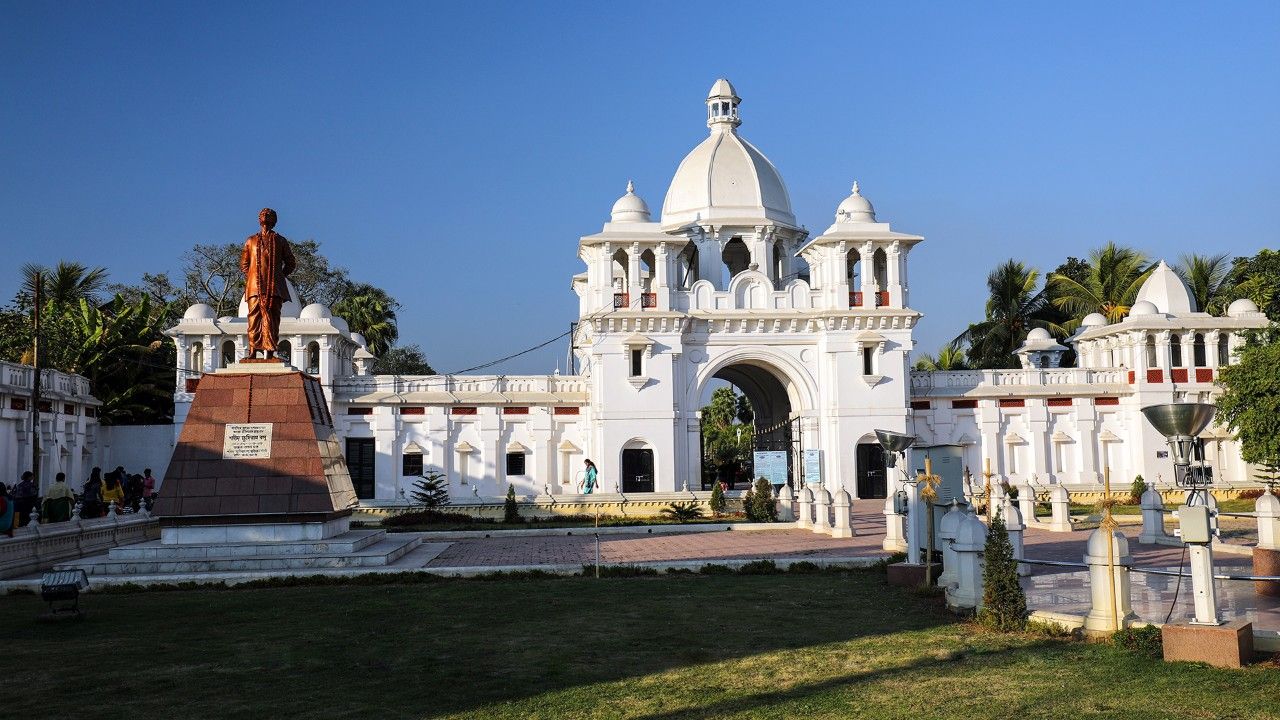 ujjayanta-palace-agartala-tripura