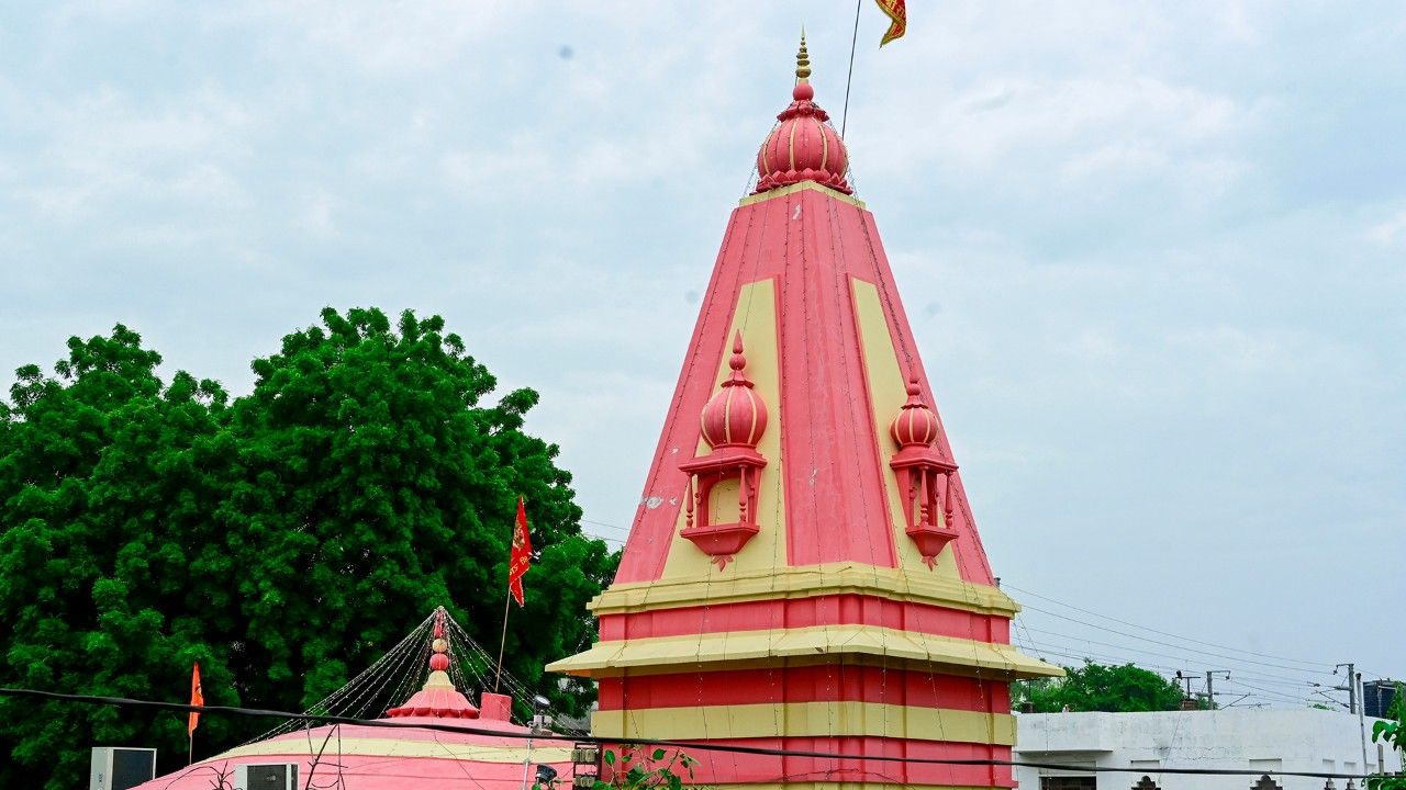 1-hanuman-setu-temple-lucknow-uttar-pradesh-attr-hero