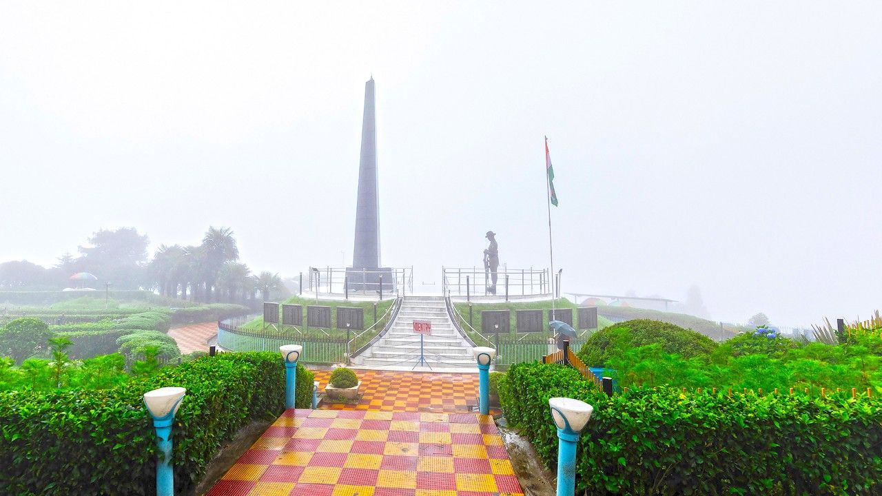 gorkha-war-memorial-and-batasia-loop-darjeeling-west-bengal-1-attr-hero