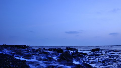 데브카 해변 