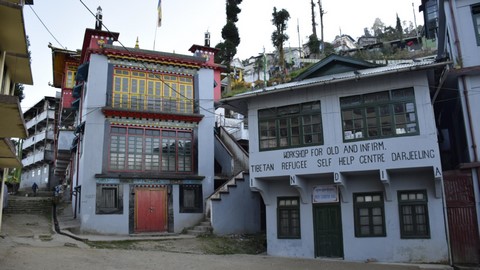 centro de autoayuda para refugiados tibetanos