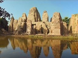 Temples de Masroor (Masrur) 