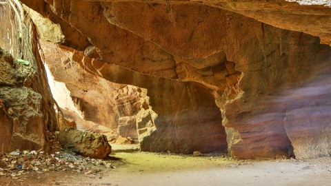 奈达洞穴