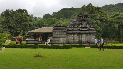 Храм Махадева 