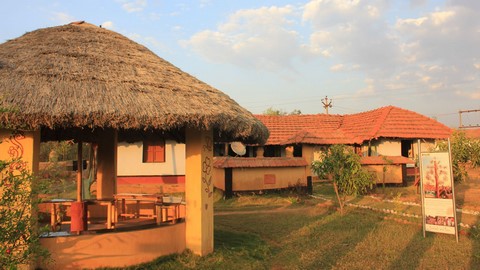 アマドゥビ（Amadubi）地方観光村