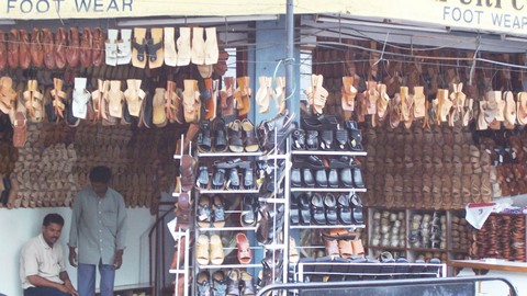 Sandalen aus Kolhapur 