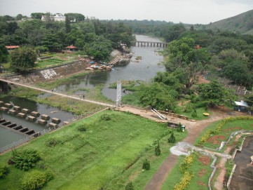 Jardins et barrage de Malampuzha 